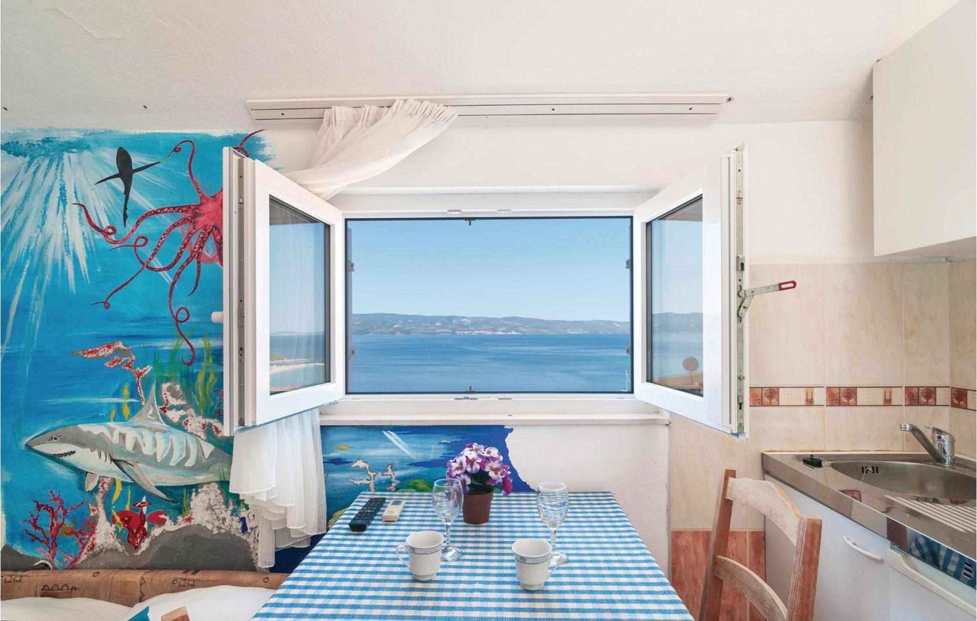 Gorgeous Apartment In Omis With House Sea View 外观 照片